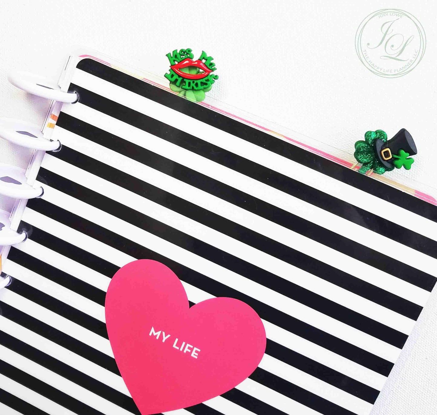 Kiss me i'm Irish! St. Patrick's Day paper clips